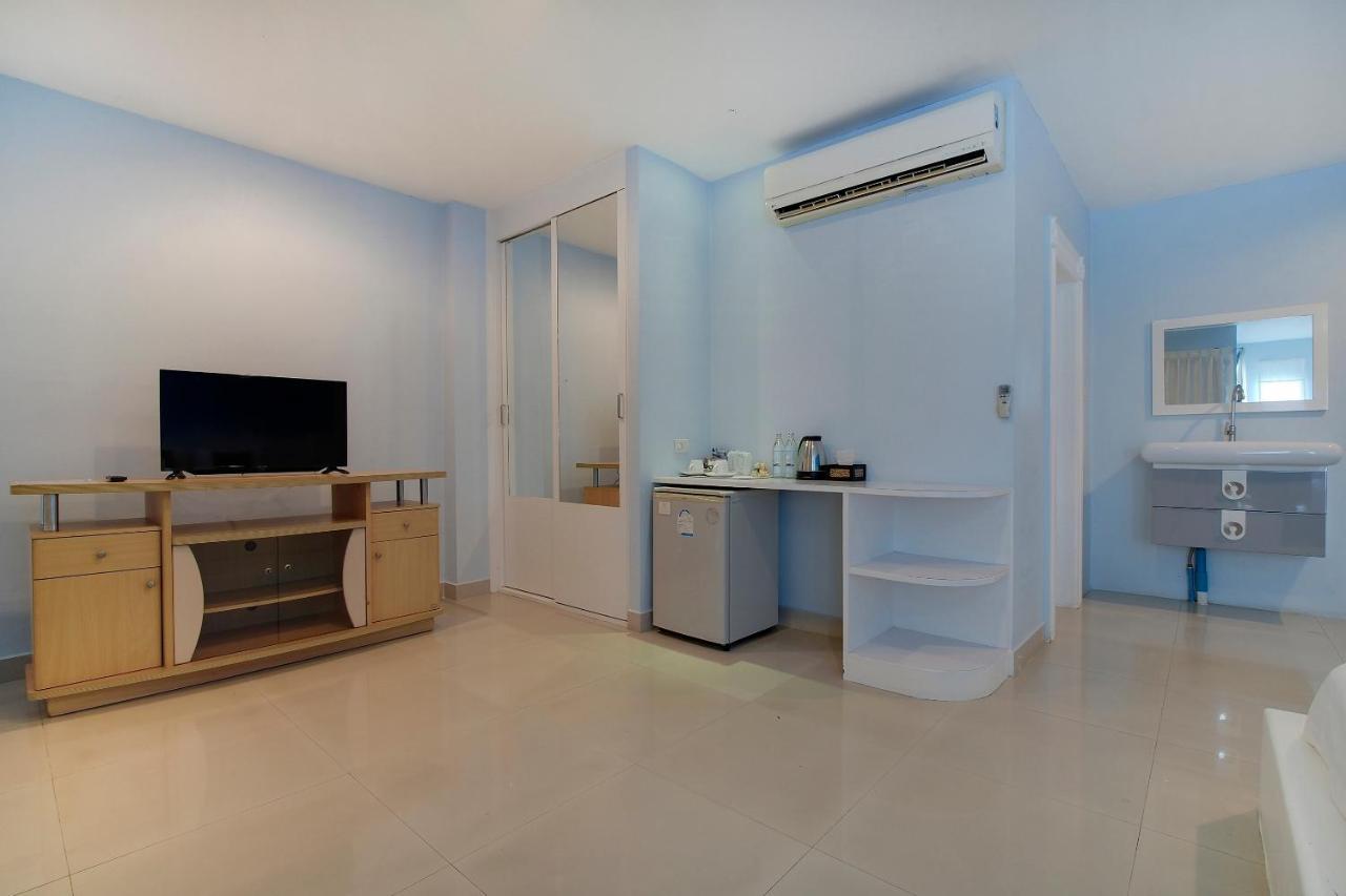 Capital O 998 The Magnolias Pattaya Boutique Resort Nong Prue Extérieur photo