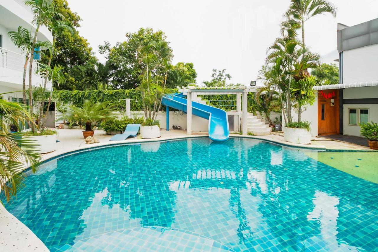 Capital O 998 The Magnolias Pattaya Boutique Resort Nong Prue Extérieur photo