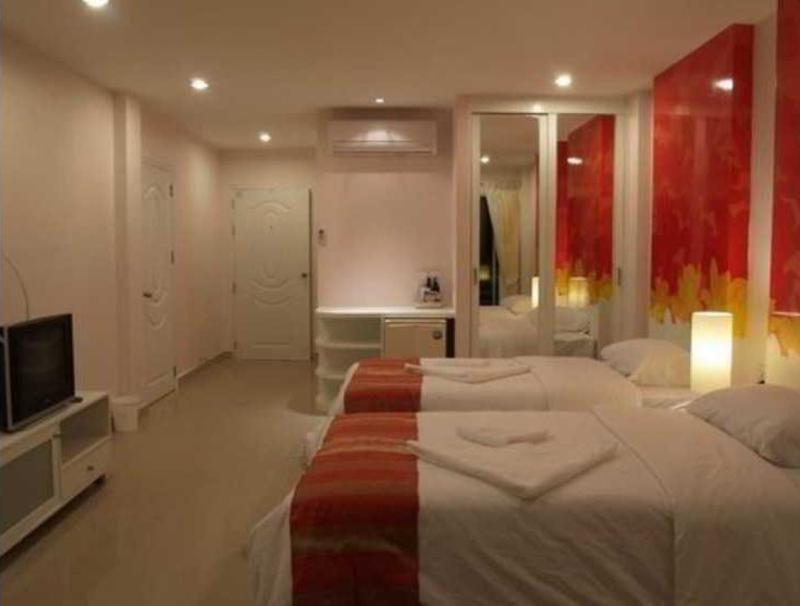 Capital O 998 The Magnolias Pattaya Boutique Resort Nong Prue Extérieur photo