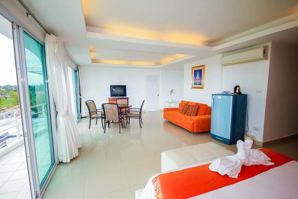 Capital O 998 The Magnolias Pattaya Boutique Resort Nong Prue Extérieur photo